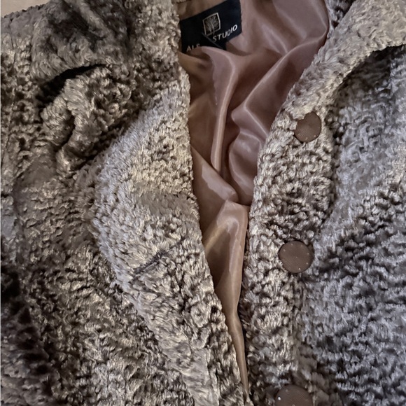 Alpine Studio Size Large Cozy brown Faux Fur Women's Coat early 2000s/90s - Picture 3 of 16